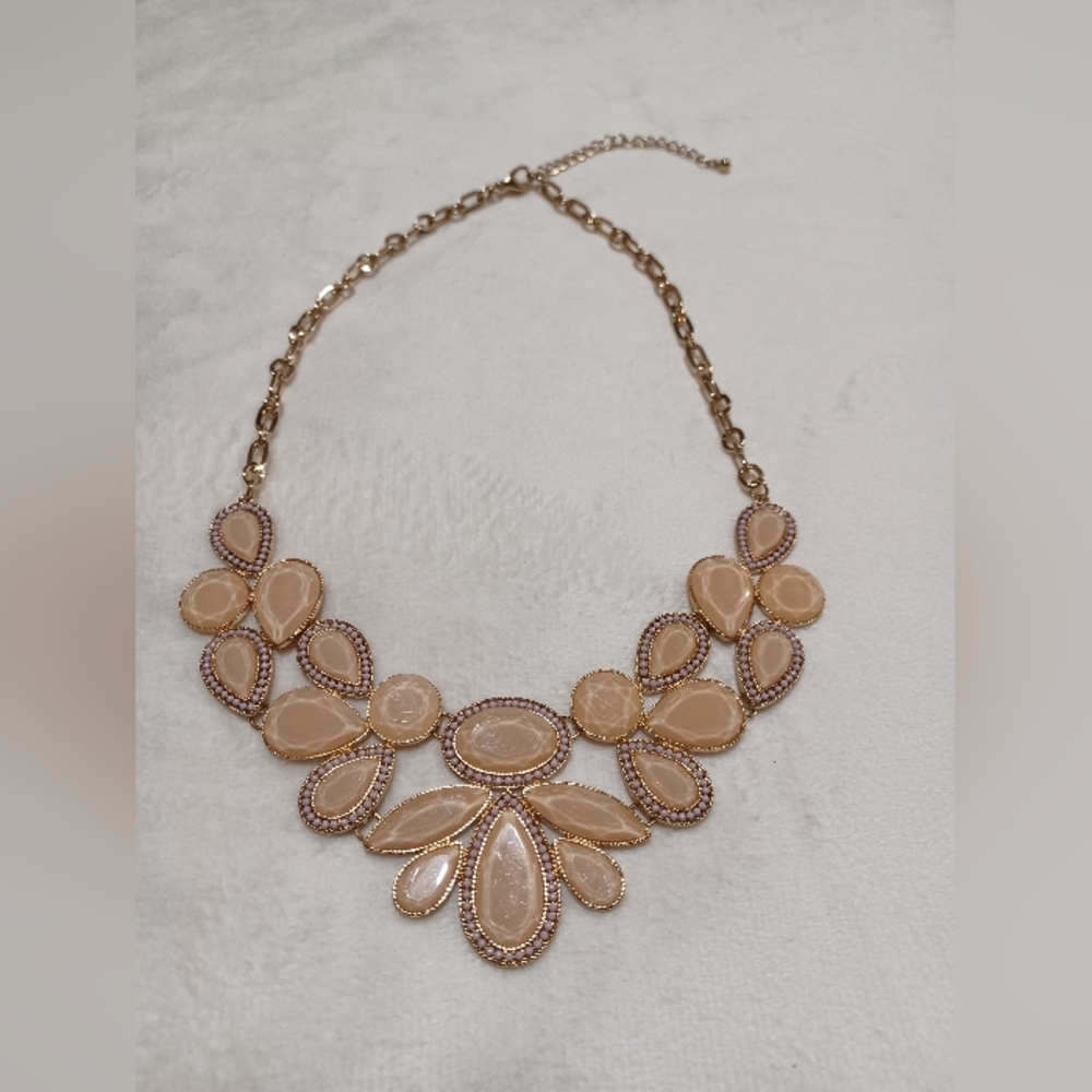 Vintage Tan Lucite  Bib statement  Pendant Necklace  18"
